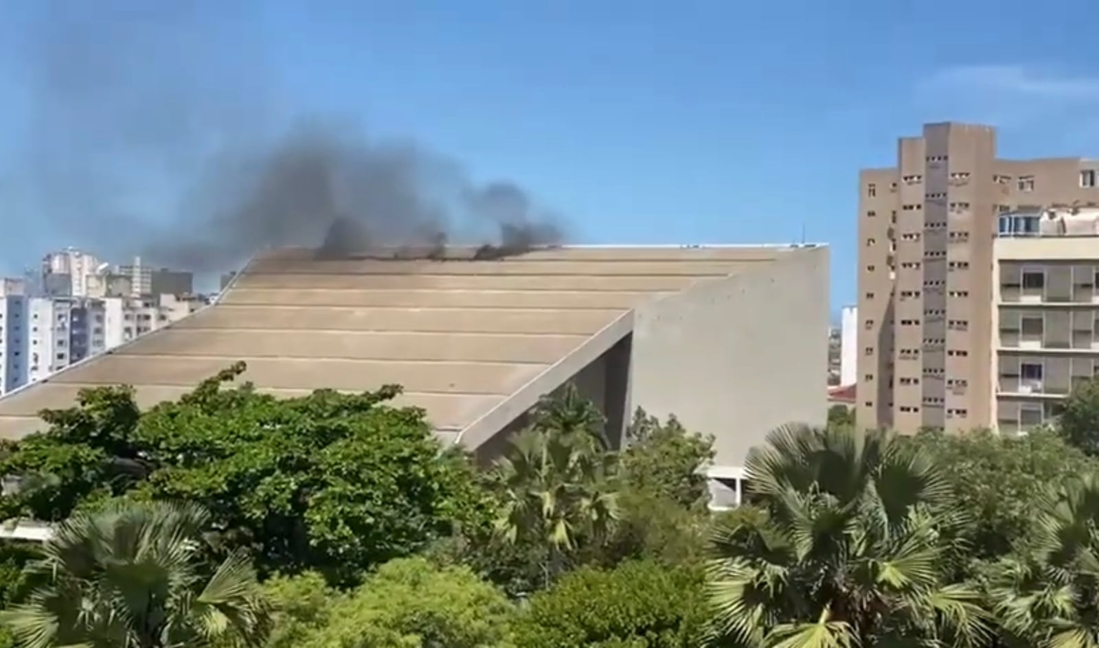 Incêndio atinge Teatro Castro Alves em Salvador Anota Bahia