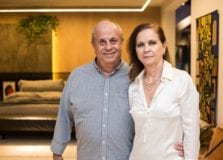 Fátima Camelyer comemora aniversário com almoço em família