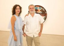 Artista plástica Adriana Varejão passará réveillon em Salvador