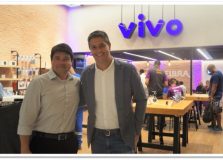 Diretor da Vivo inaugurou Iconic Store da marca em Salvador