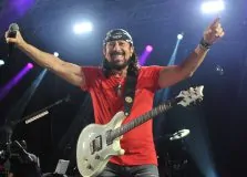 Bell Marques encerrou o Réveillon de Pipa