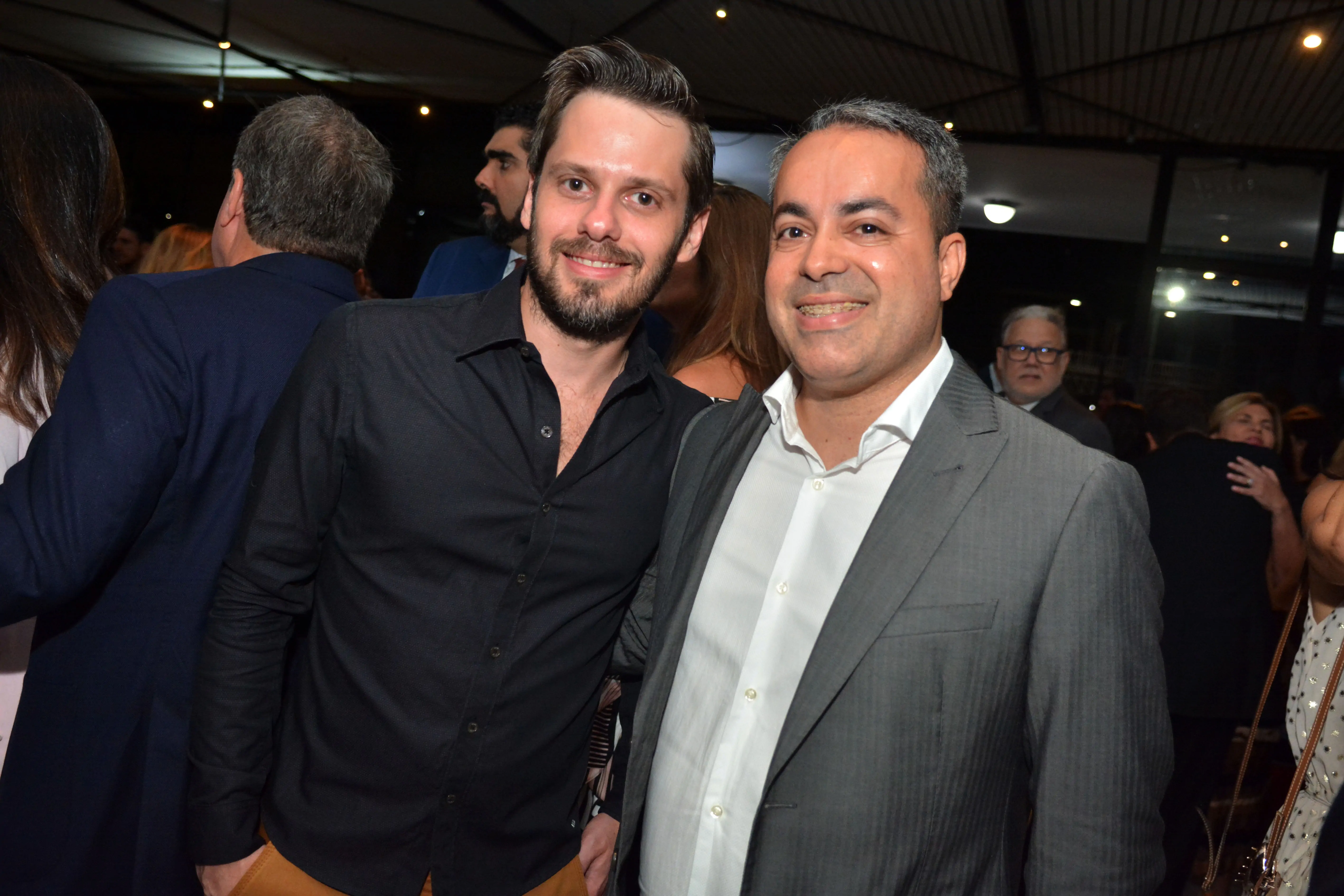 Rodrigo Penna e Ginno Larry