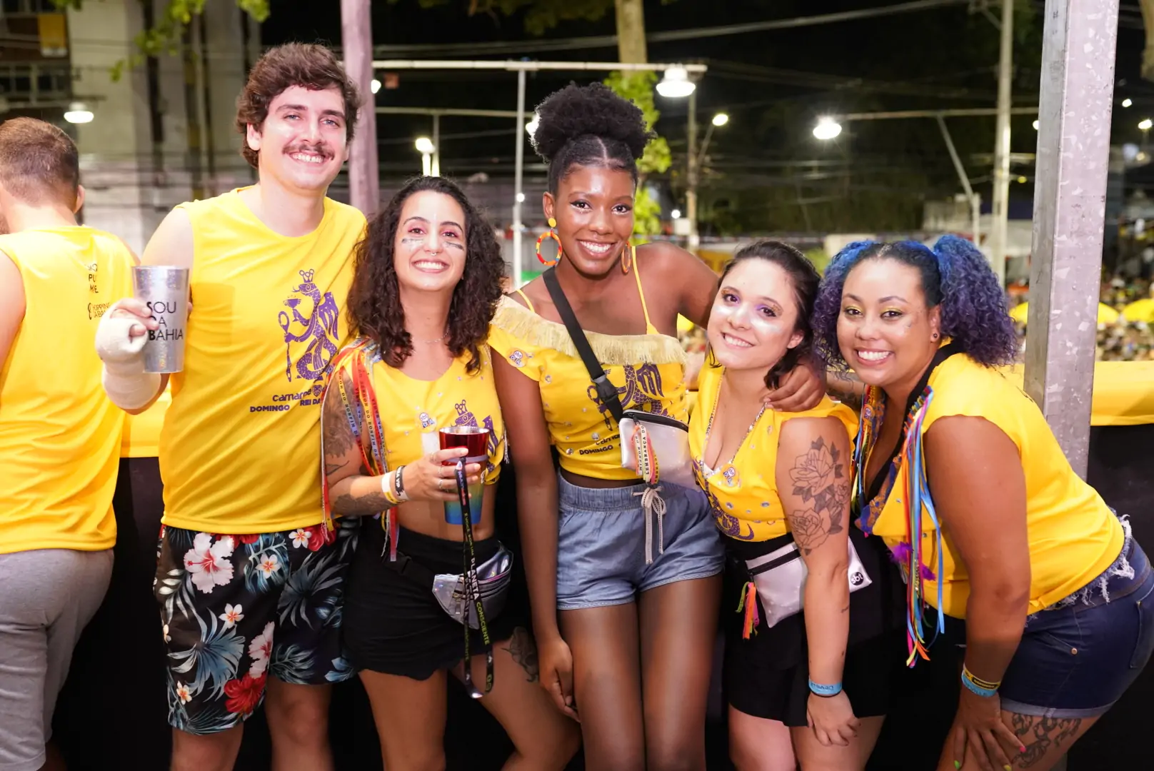 Thais Medina, Larissa Costa, Paula Pastori, Beatriz de Sá e Marcelo Cruz
