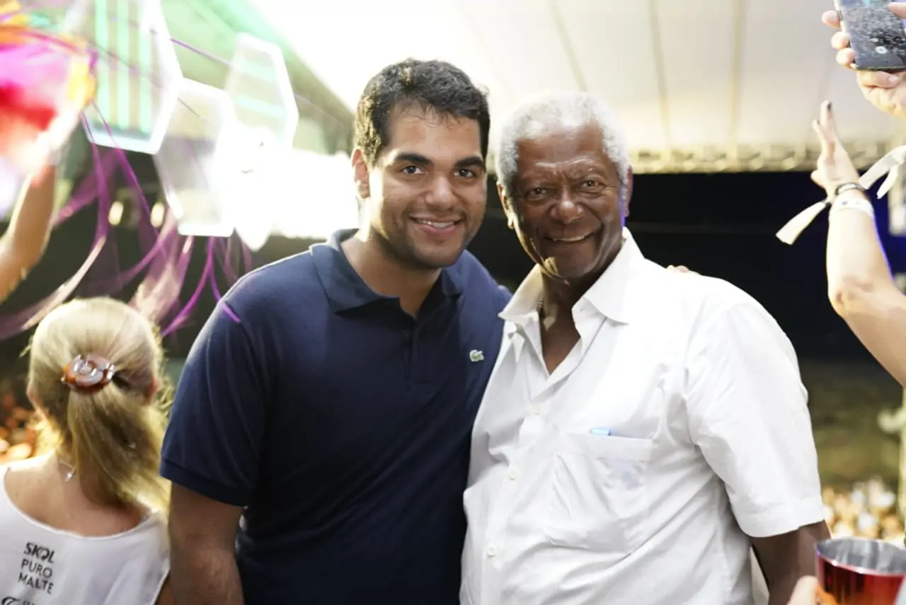 Edvaldo Brito e neto