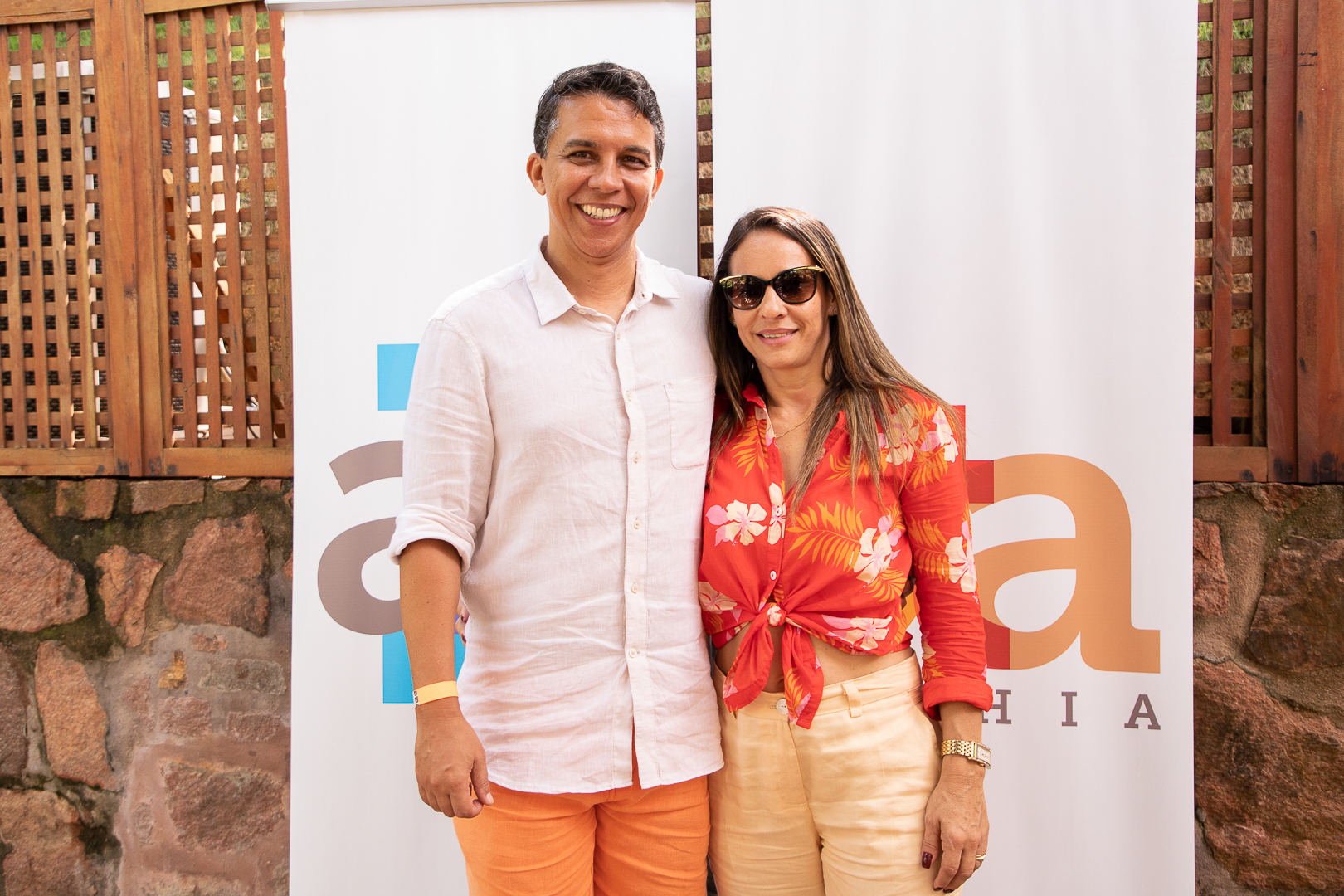 Jean Felix e Jô Abreu
