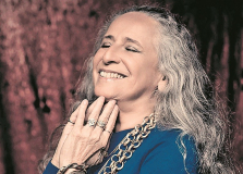 Maria Bethânia fará show em prol da Igreja de Nossa Senhora da Graça
