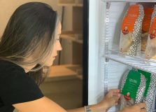 Marina Abud inaugura Café Dona Laila no Corredor da Vitória