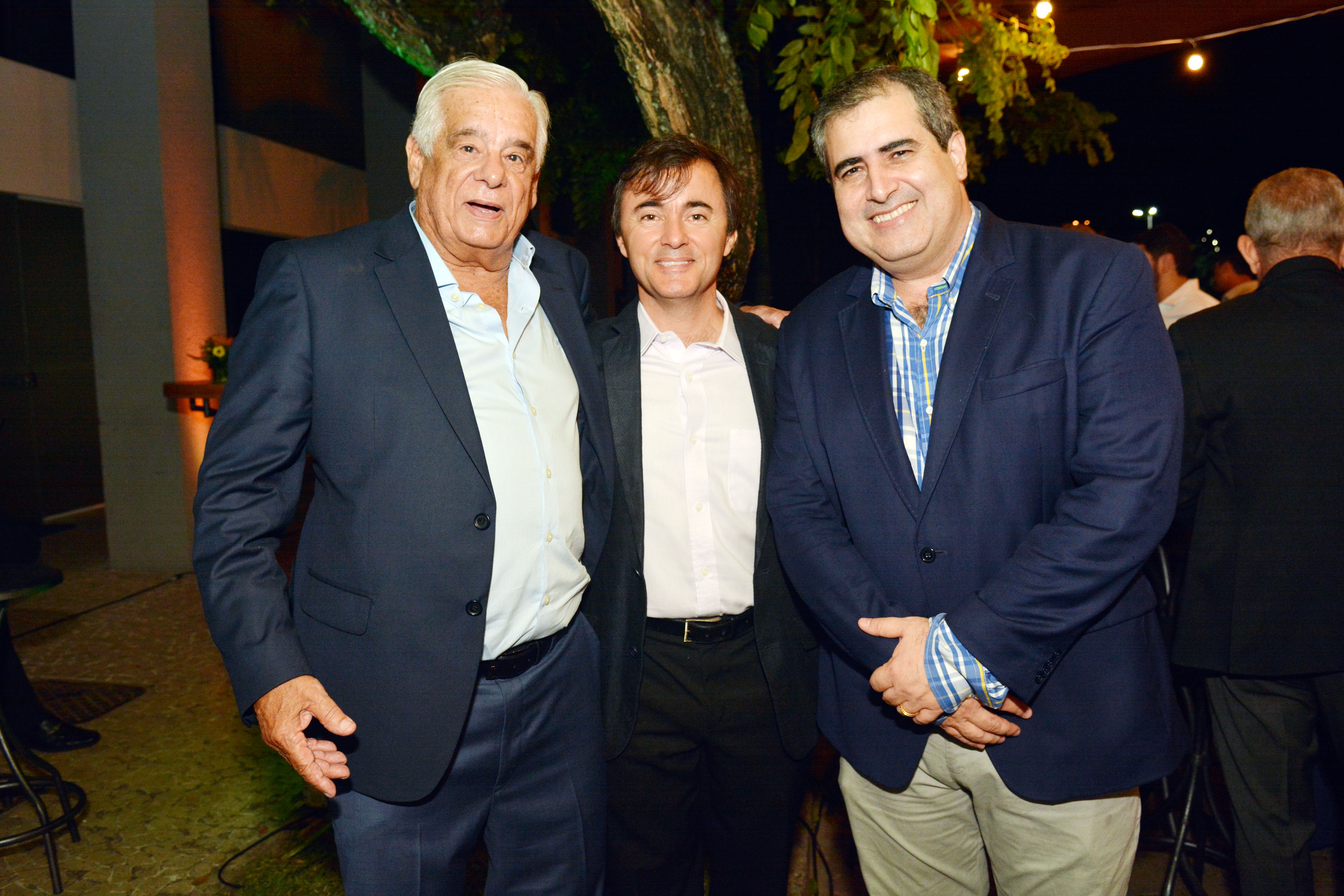 Naelson Gomes, Omar Darian e Eduardo de Sá