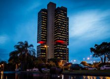 Déficit em abril atinge nível recorde de R$ 92,9 bilhões