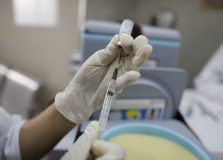 Médico baiano lidera grupo que está desenvolvendo vacina contra o Coronavírus