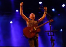 Nando Reis e Jau se apresentam no Tivoli Ecoresort