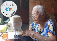 Notícia boa: idosa de 93 anos costura máscaras diariamente para doação no Rio Grande do Norte