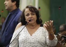 Vereadora solicita teste da Covid-19 para profissionais de imprensa