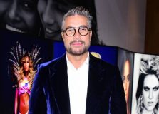 Fernando Torquatto dá dicas de beleza em live especial de Dia das Mães