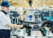 Toyota retoma produção no Brasil nesta segunda