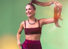 Claudia Leitte investe em marcas de luxo para clipe com Safadão