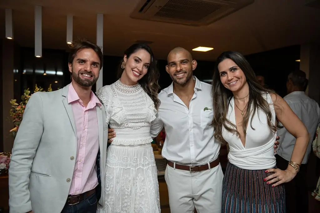Ana Carolina Porto e Flávio Simas com Ulisses Carvalho e Karina Nolasco