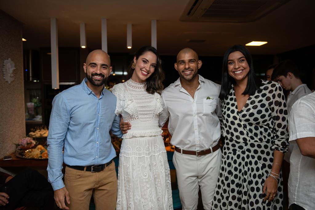 Ana Carolina Porto e Flávio Simas com Kleber Miranda e Amanda Kruschewsky