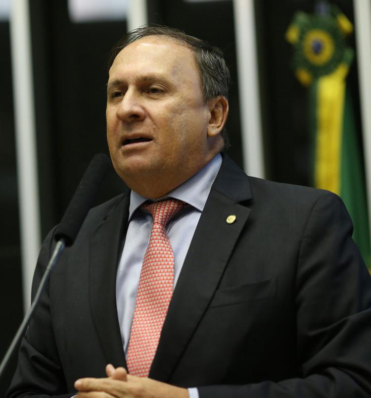Entrevista João Gualberto empresário e prefeito eleito de Mata de São João fala sobre o