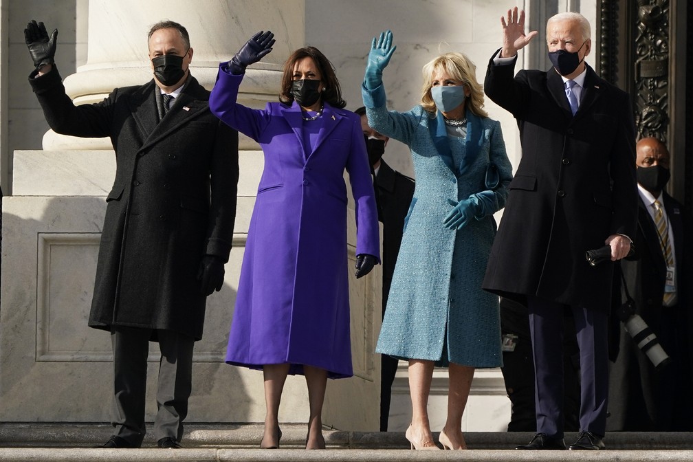 Joe Biden e Kamala Harris chegam ao Capitólio