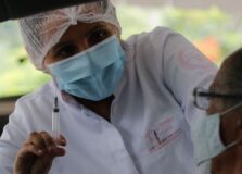 Idosos com 73 anos começam a ser imunizados hoje (19) em Salvador