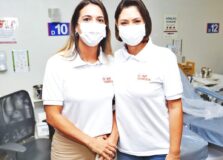 Roberta Roma e Michelle Bolsonaro participam de campanha de doação de sangue em Brasília