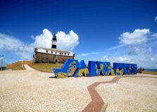 Toque de recolher seguirá vigente até abril na Bahia