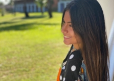 Tetê Régis integra equipe de produção de moda da marca da sua família