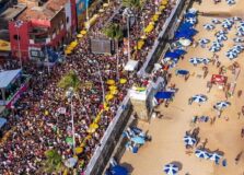 Especialista diz que Carnaval de 2022 também não deverá acontecer