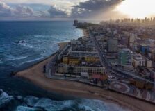 Praias de Salvador ficarão fechadas até segunda-feira (7); Porto da Barra só abre a partir de terça