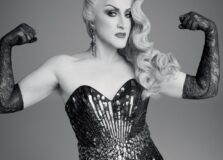 Vogue presta homenagem a Paulo Gustavo com editorial que foi estrelado pelo ator