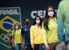 Comitê Olímpico do Brasil apresenta uniformes oficiais do país