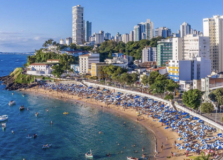 Praias de Salvador vão abrir todos os dias da semana a partir desta sexta-feira (23)