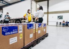 Vacinação contra a Covid-19 será interrompida neste sábado (03) em Salvador