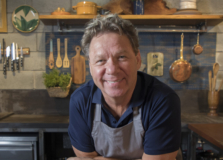 Claude Troisgros assina menu de voos internacionais da Azul