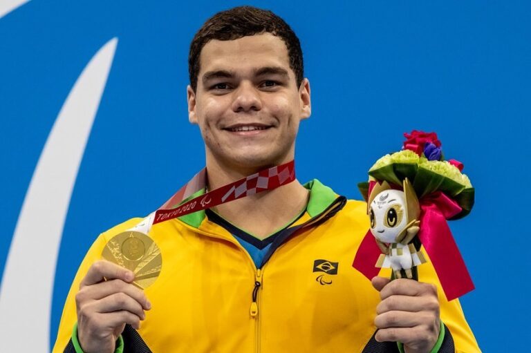 Gabriel Bandeira conquista 1º ouro do Brasil nas ...