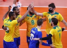 No vôlei, Seleção Brasileira vence Japão e reencontra russos na semifinal