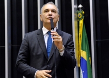 Desembargadora suspende nomeação do deputado Nelson Pellegrino para o TC. Entenda o caso!