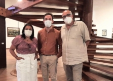 Diplomata da Cultura do Consulado da França no Nordeste visita o MAM