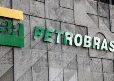 Petrobras espera firmar acordo para arrendar terminal na Bahia