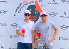 Paulo Cavalcanti Jr e Wagner Miau marcam presença no Torneio Paramana de Beach Tennis