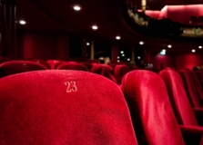 Alesp aprova projeto de lei para acabar com meia-entrada em eventos culturais de São Paulo