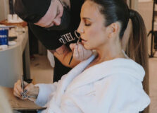 Hoje é dia de Ivete! Cantora volta aos palcos em grande estilo, em hotel na Bahia