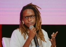 Monique Evelle fala sobre ‘Afrofuturos’ no último episódio do ‘Mulher Com a Palavra’ de 2021