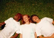 Beck’s e Working Title lançam collab exclusiva com quatro peças