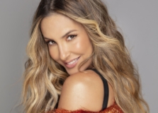 Claudia Leitte firma parceria com agência de Preta Gil