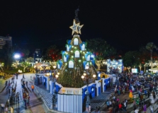 Vila de Natal é inaugurada na praça do Campo Grande