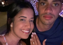 Beto Cerqueira e Amanda Valverde oficializaram noivado nas Ilhas Maldivas