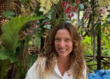 Estilista Isabela Capeto visita Restaurante Preta, na Baía de Todos os Santos