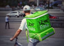 Uber Eats deixará de atender restaurantes no Brasil